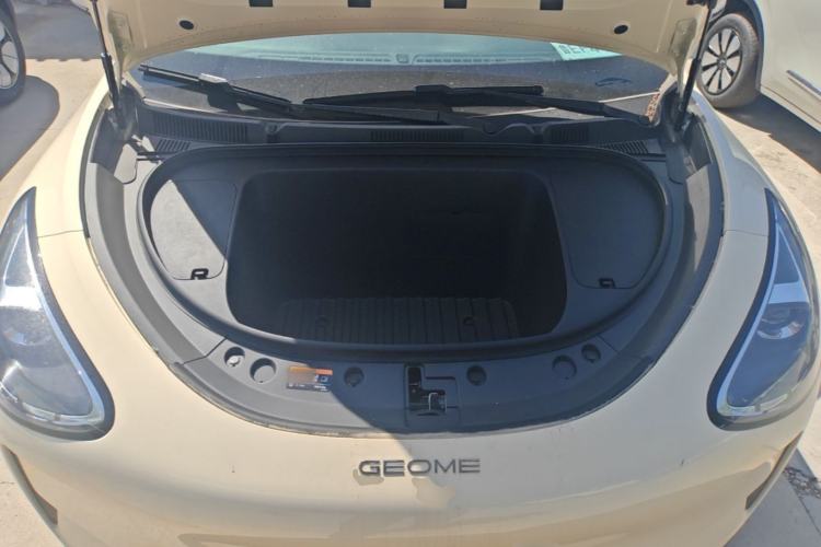 Used Geely Galaxy Geome 2026 Model 310km Youth Edition Engine Bay