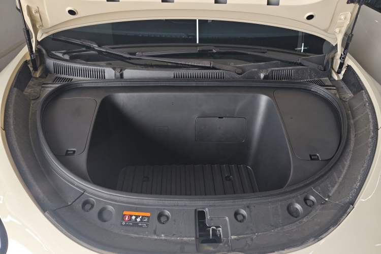 Used Geely Galaxy Geome 2026 Model 410km Carefree Edition Engine Bay