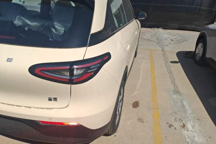 Used Geely Galaxy Geome 2026 Model 310km Youth Edition Exterior 3