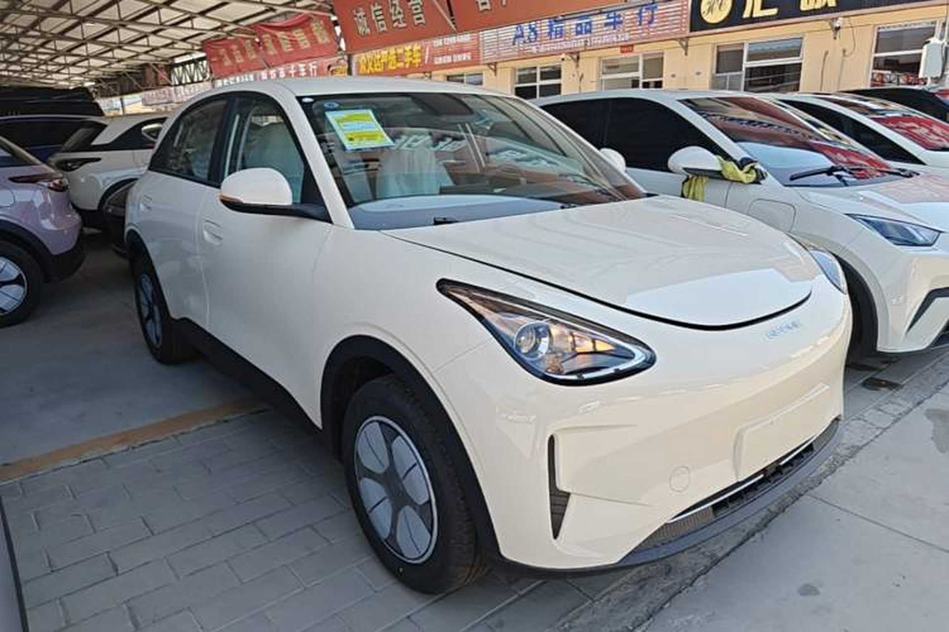Used Geely Galaxy Geome 2026 Model 310km Youth Edition Front Right 45 Deg