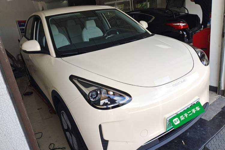 Used Geely Galaxy Geome 2026 Model 310km Youth Edition Front Right 45 Deg