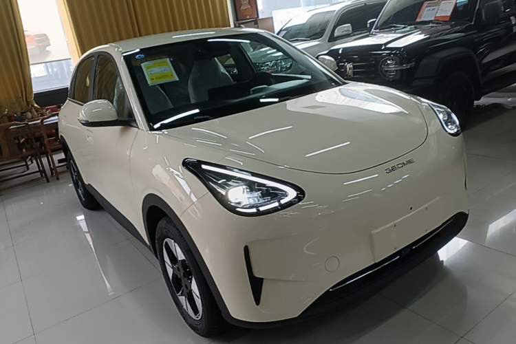 Used Geely Galaxy Geome 2026 Model 410km Freedom Edition Front Right 45 Deg
