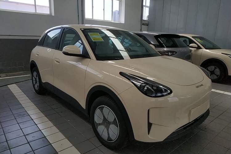 Used Geely Galaxy Geome 2026 Model 310km Youth Edition Front Right 45 Deg