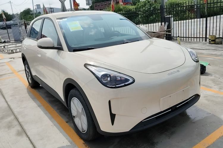 Used Geely Galaxy Geome 2026 Model 310km Youth Edition Front Right 45 Deg