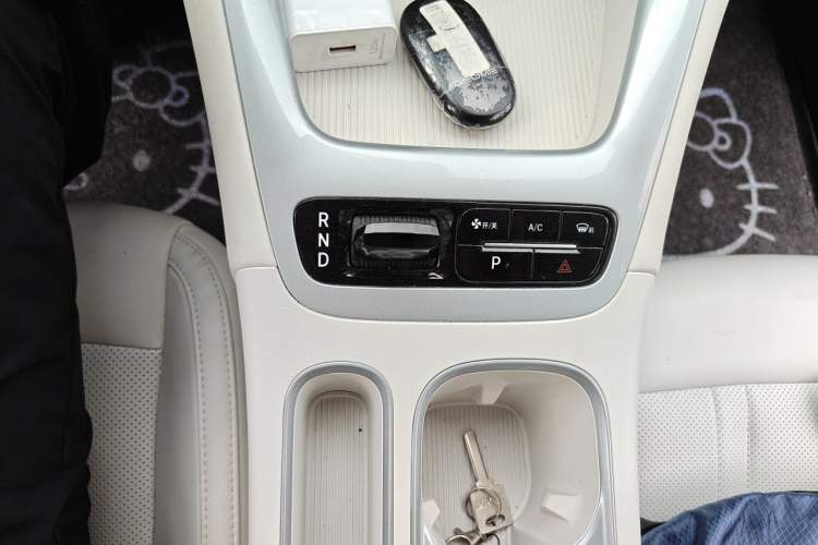 Used Geely Galaxy Geome 2026 Model 310km Dream Edition Gear Lever