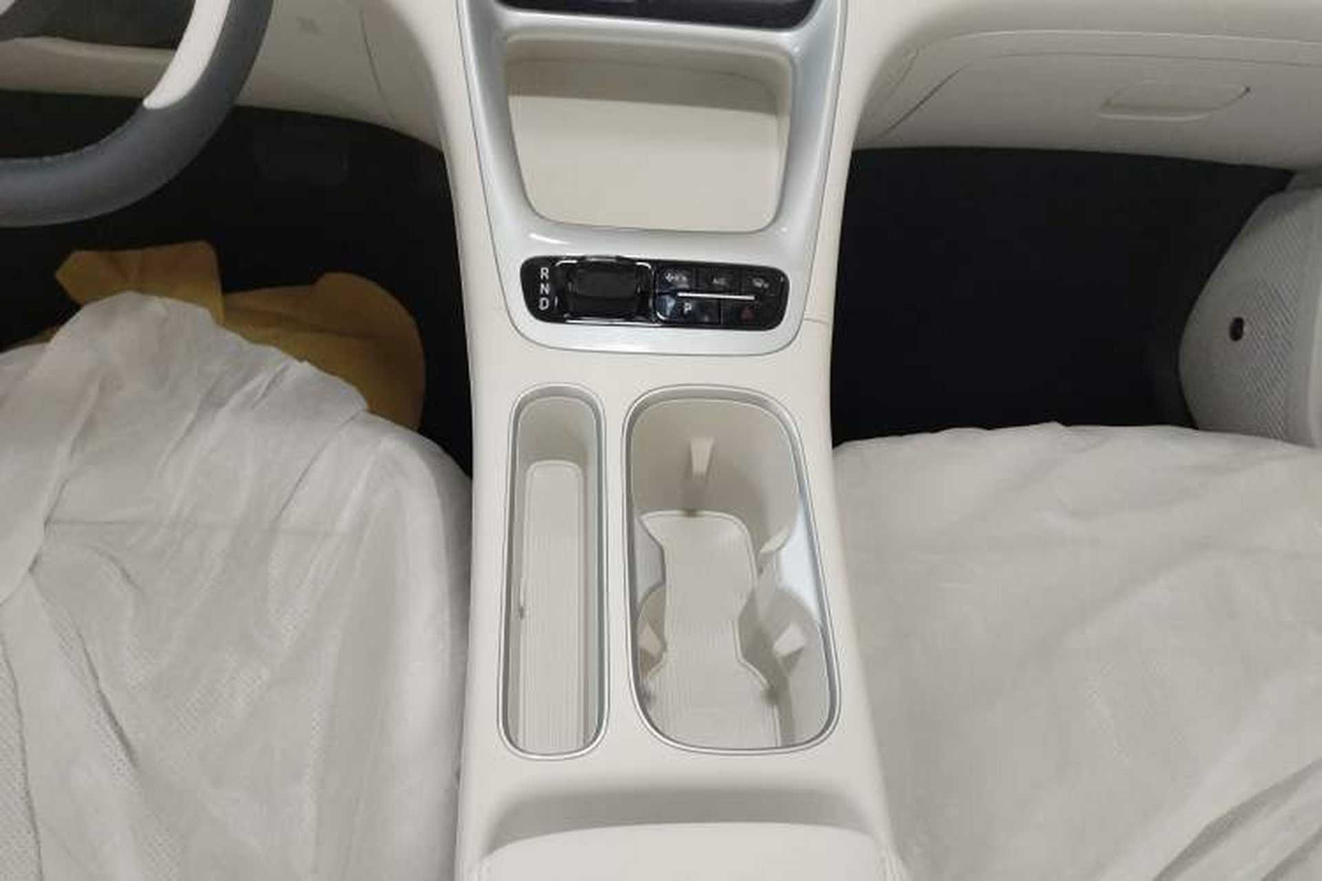 Used Geely Galaxy Geome 2026 Model 310km Youth Edition Gear Lever