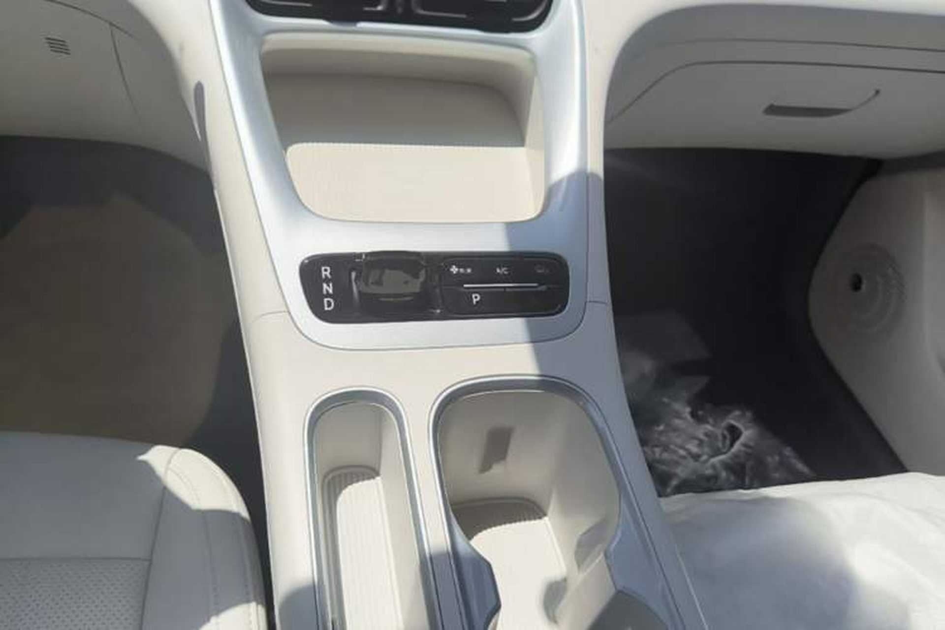 Used Geely Galaxy Geome 2026 Model 310km Youth Edition Gear Lever