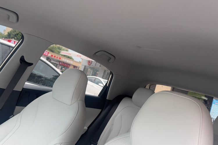 Used Geely Galaxy Geome 2026 Model 310km Youth Edition Interior 6