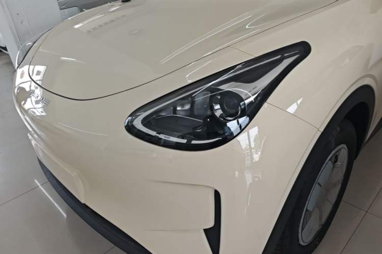Used Geely Galaxy Geome 2026 Model 310km Youth Edition Left Front Headlight