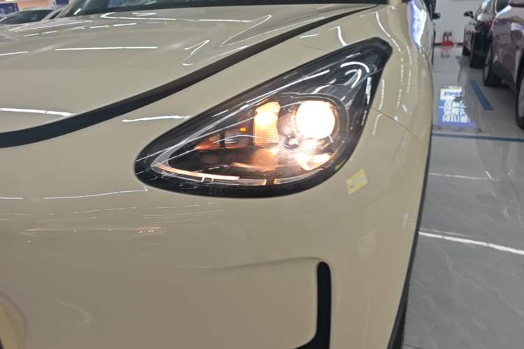 Used Geely Galaxy Geome 2026 Model 310km Youth Edition Left Front Headlight