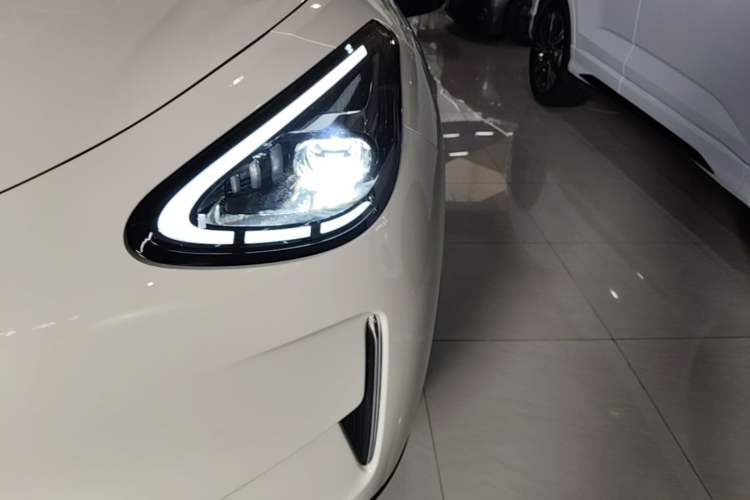 Used Geely Galaxy Geome 2026 Model 310km Dream Edition Left Front Headlight