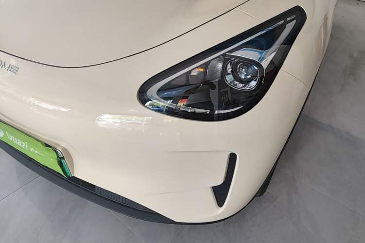 Used Geely Galaxy Geome 2026 Model 310km Youth Edition Left Front Headlight