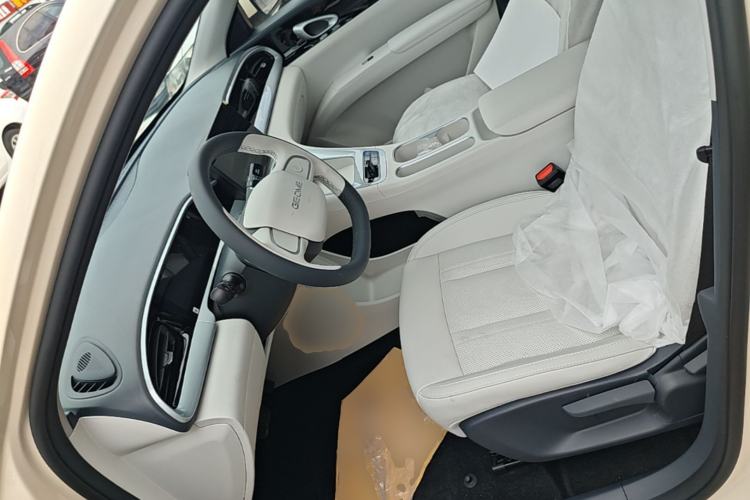 Used Geely Galaxy Geome 2026 Model 310km Youth Edition Left Front Seat