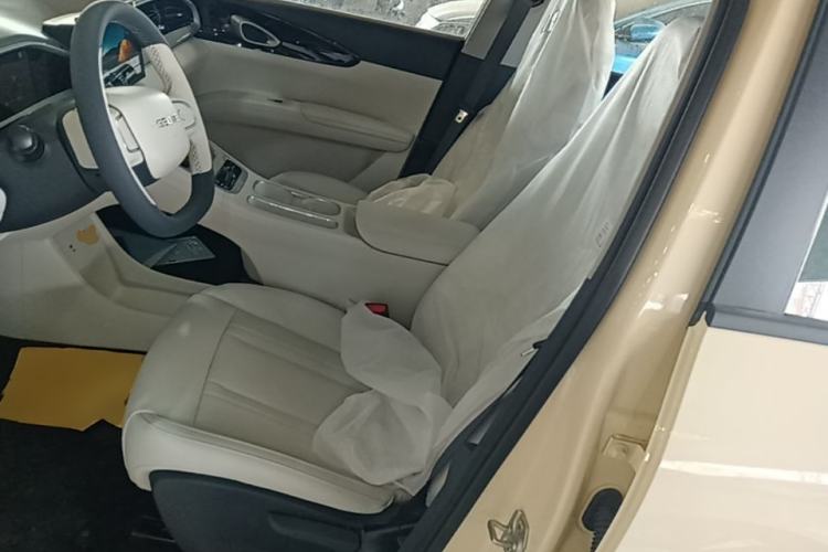 Used Geely Galaxy Geome 2026 Model 310km Youth Edition Left Front Seat