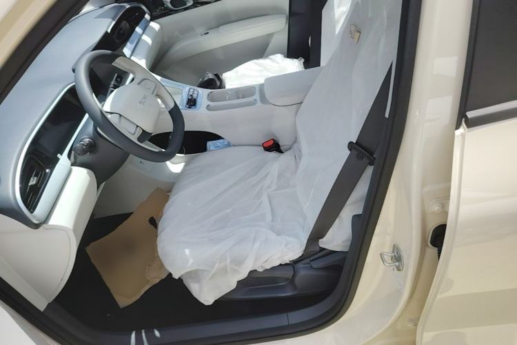 Used Geely Galaxy Geome 2026 Model 310km Youth Edition Left Front Seat