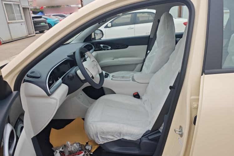 Used Geely Galaxy Geome 2026 Model 310km Youth Edition Left Front Seat