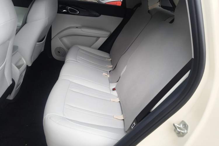 Used Geely Galaxy Geome 2026 Model 310km Youth Edition Left Rear Seat