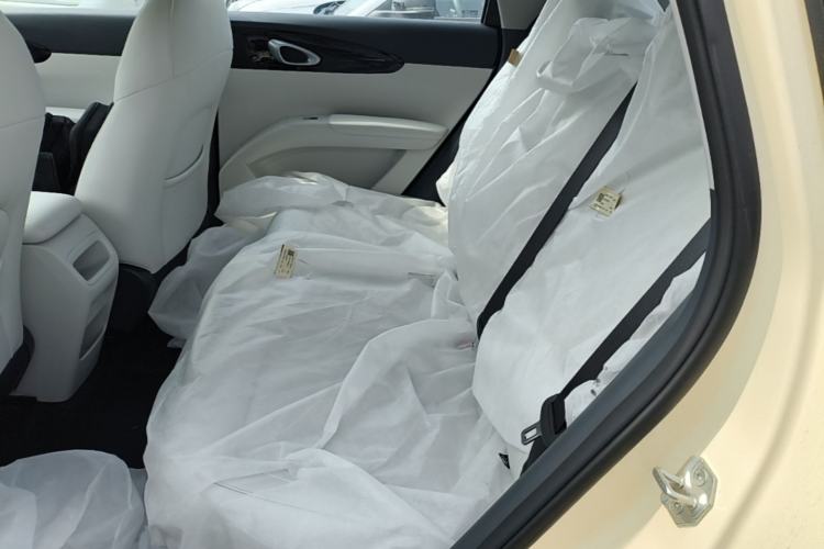 Used Geely Galaxy Geome 2026 Model 310km Youth Edition Left Rear Seat