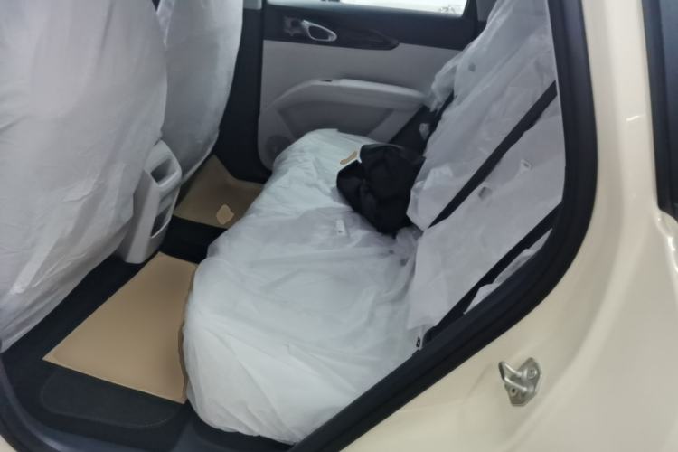 Used Geely Galaxy Geome 2026 Model 310km Youth Edition Left Rear Seat