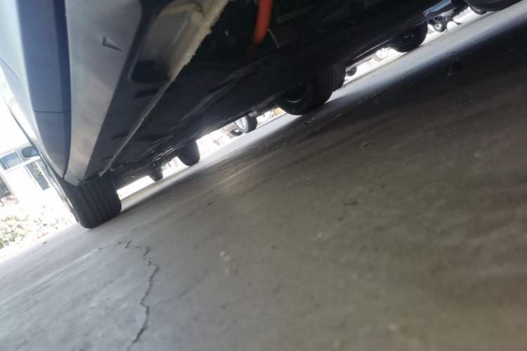 Used Geely Galaxy Geome 2026 Model 310km Youth Edition Left Side Sill
