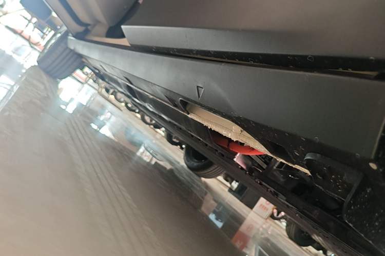 Used Geely Galaxy Geome 2026 Model 310km Youth Edition Left Side Sill
