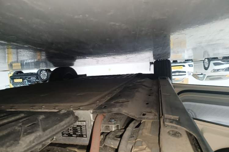 Used Geely Galaxy Geome 2026 Model 310km Youth Edition Left Side Sill