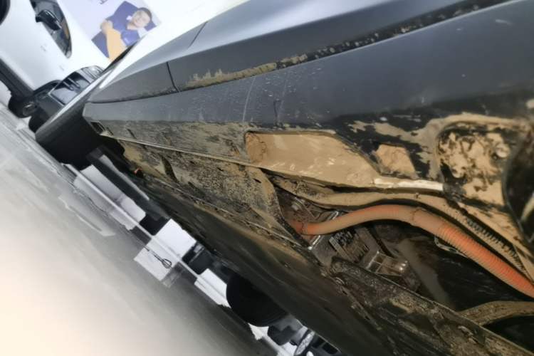 Used Geely Galaxy Geome 2026 Model 310km Youth Edition Left Side Sill