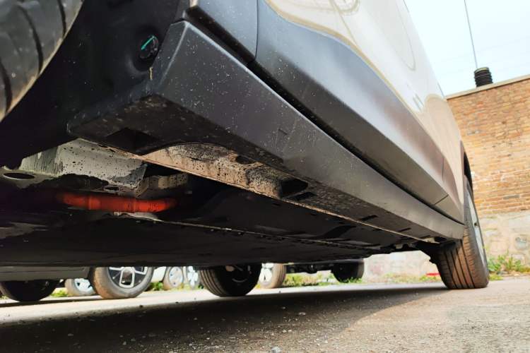 Used Geely Galaxy Geome 2026 Model 410km Carefree Edition Left Side Sill