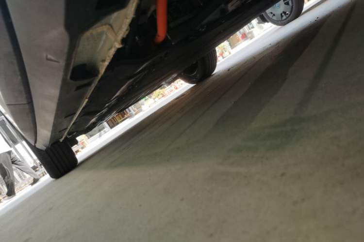 Used Geely Galaxy Geome 2026 Model 310km Youth Edition Left Side Sill