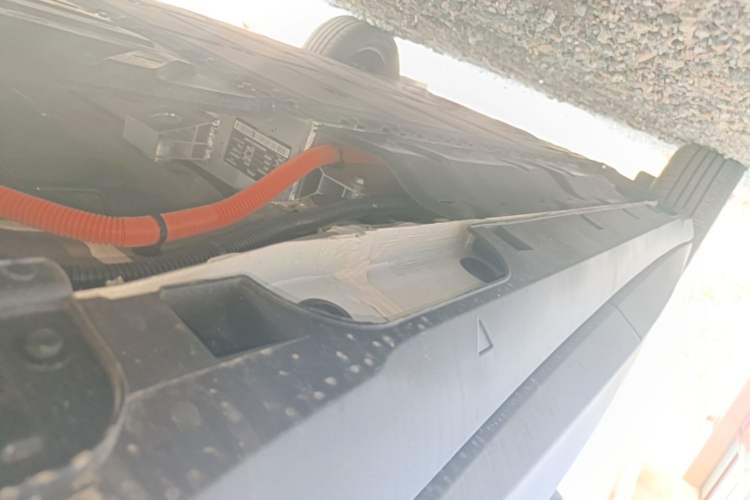 Used Geely Galaxy Geome 2026 Model 310km Youth Edition Left Side Sill