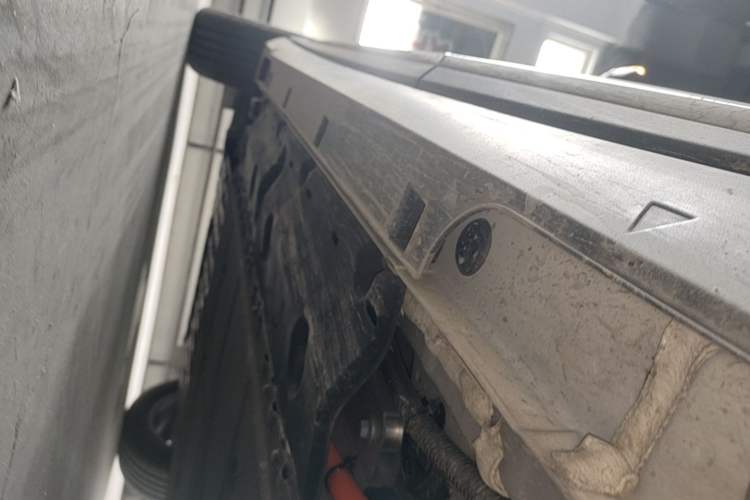 Used Geely Galaxy Geome 2026 Model 310km Dream Edition Left Side Sill