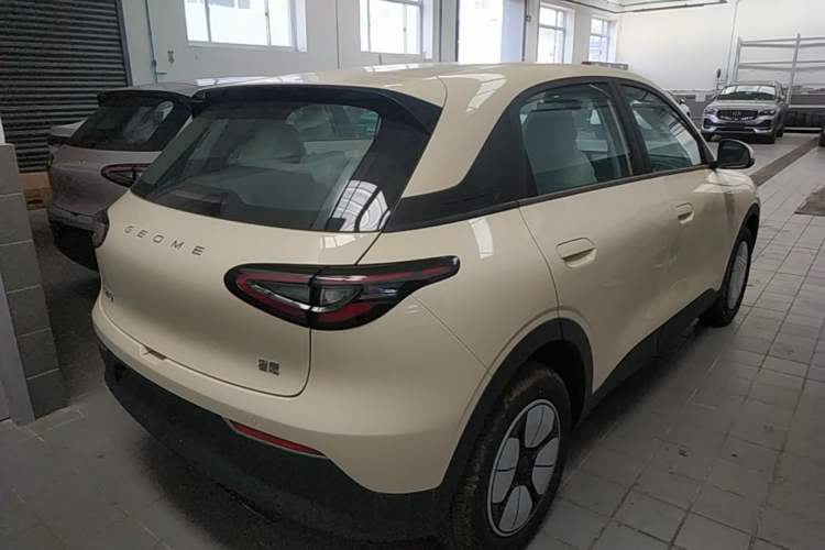 Used Geely Galaxy Geome 2026 Model 310km Youth Edition Rear Right 45 Deg