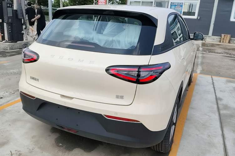 Used Geely Galaxy Geome 2026 Model 310km Youth Edition Rear Right 45 Deg