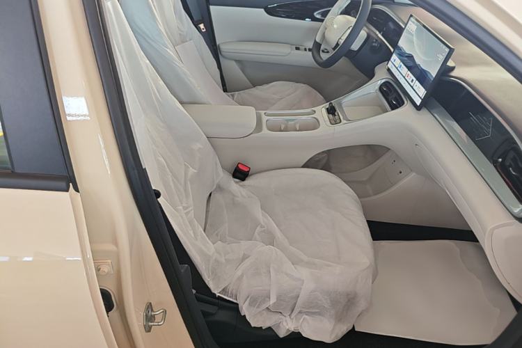Used Geely Galaxy Geome 2026 Model 410km Freedom Edition Right Front Seat