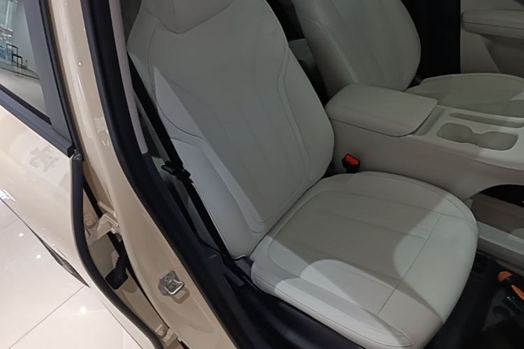 Used Geely Galaxy Geome 2026 Model 310km Youth Edition Right Front Seat