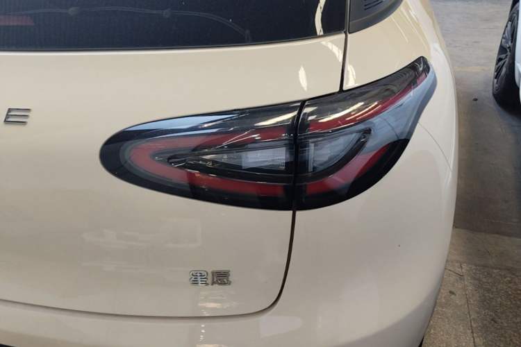 Used Geely Galaxy Geome 2026 Model 310km Youth Edition Right Rear Taillight