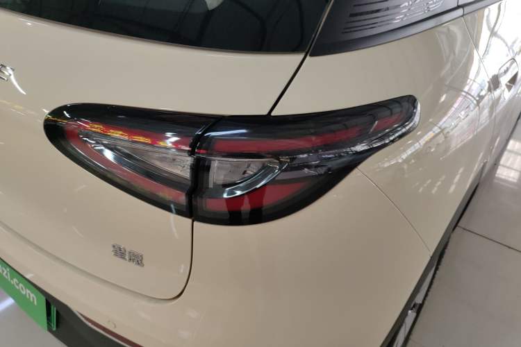 Used Geely Galaxy Geome 2026 Model 310km Youth Edition Right Rear Taillight