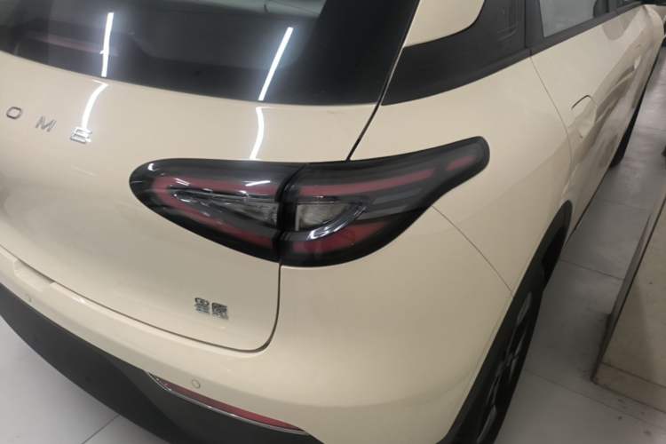 Used Geely Galaxy Geome 2026 Model 310km Dream Edition Right Rear Taillight