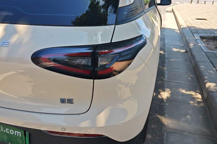 Used Geely Galaxy Geome 2026 Model 410km Freedom Edition Right Rear Taillight