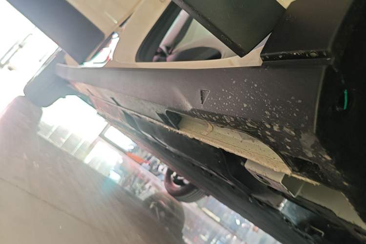 Used Geely Galaxy Geome 2026 Model 310km Youth Edition Right Side Sill