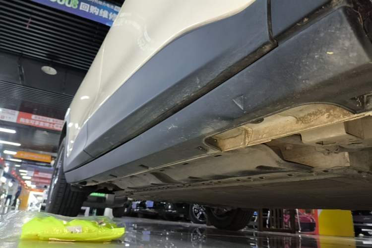 Used Geely Galaxy Geome 2026 Model 410km Freedom Edition Right Side Sill