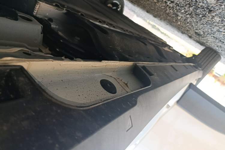Used Geely Galaxy Geome 2026 Model 310km Youth Edition Right Side Sill