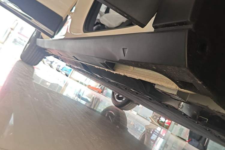 Used Geely Galaxy Geome 2026 Model 310km Dream Edition Right Side Sill