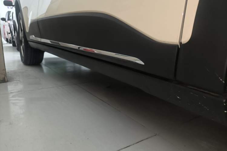 Used Geely Galaxy Geome 2026 Model 310km Dream Edition Right Side Sill