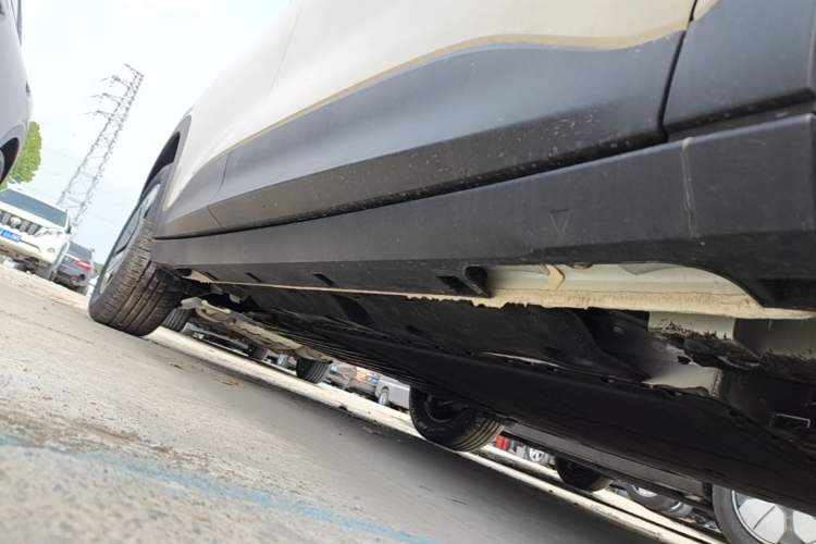 Used Geely Galaxy Geome 2026 Model 310km Youth Edition Right Side Sill