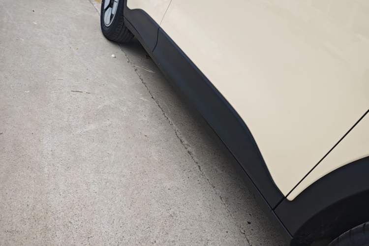 Used Geely Galaxy Geome 2026 Model 310km Youth Edition Right Side Sill
