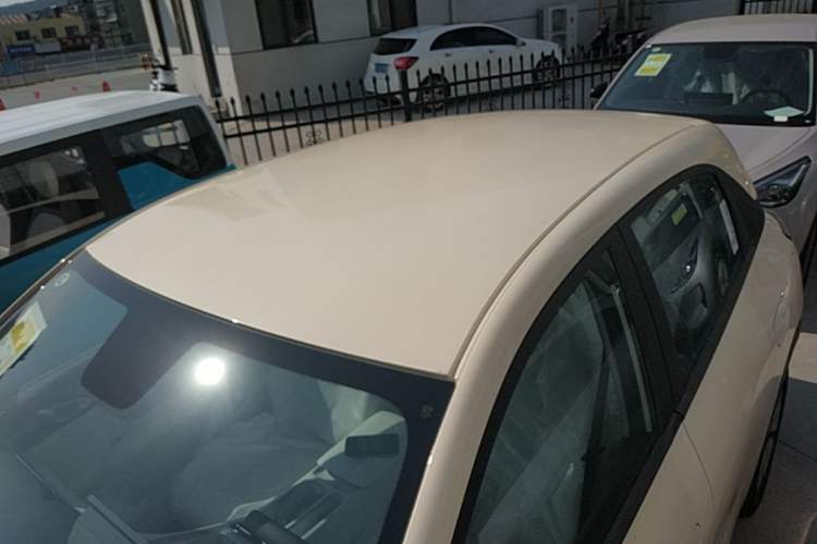 Used Geely Galaxy Geome 2026 Model 310km Youth Edition Roof