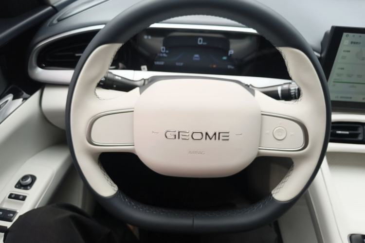 Used Geely Galaxy Geome 2026 Model 310km Youth Edition Steering Wheel