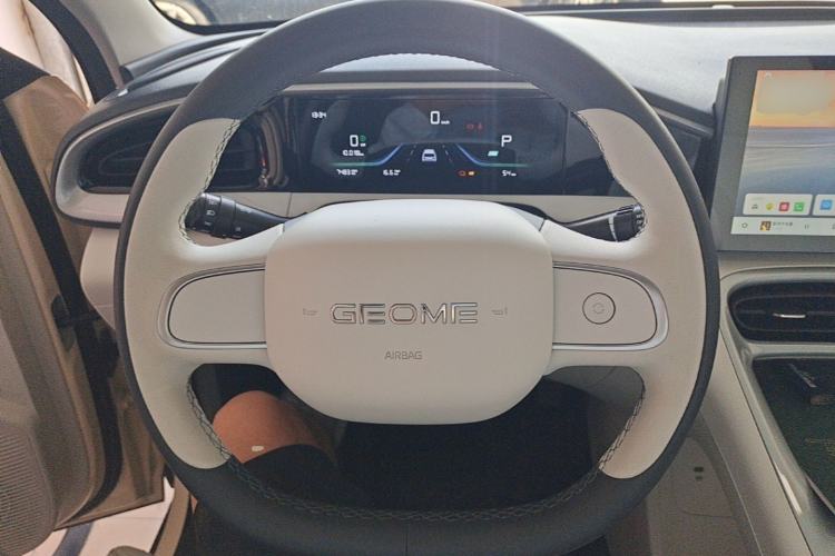 Used Geely Galaxy Geome 2026 Model 310km Youth Edition Steering Wheel