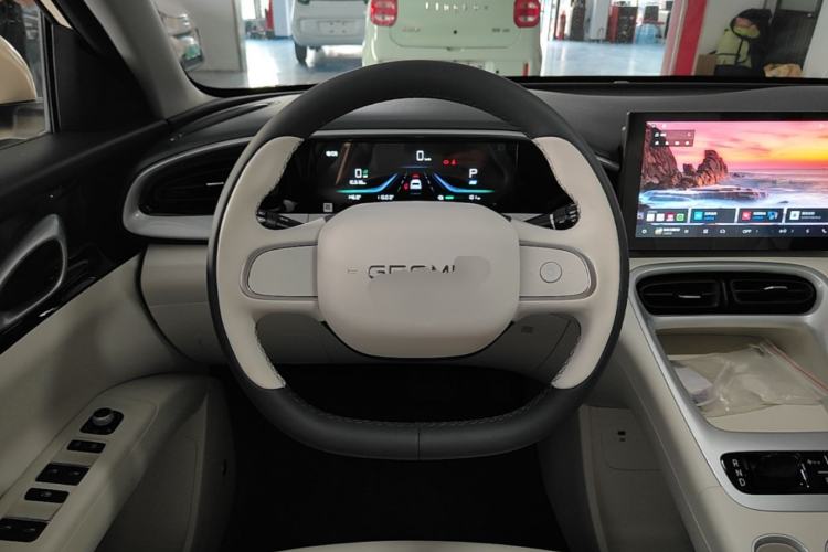 Used Geely Galaxy Geome 2026 Model 310km Youth Edition Steering Wheel